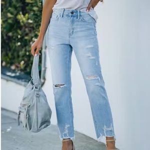 VICI STATEMENT HIGH RISE JEAN